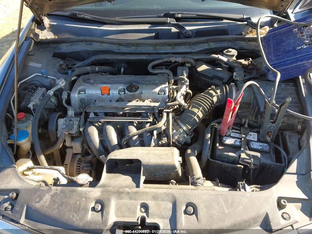 1HGCP2F82BA157626 2011 HONDA ACCORD photo no. 10