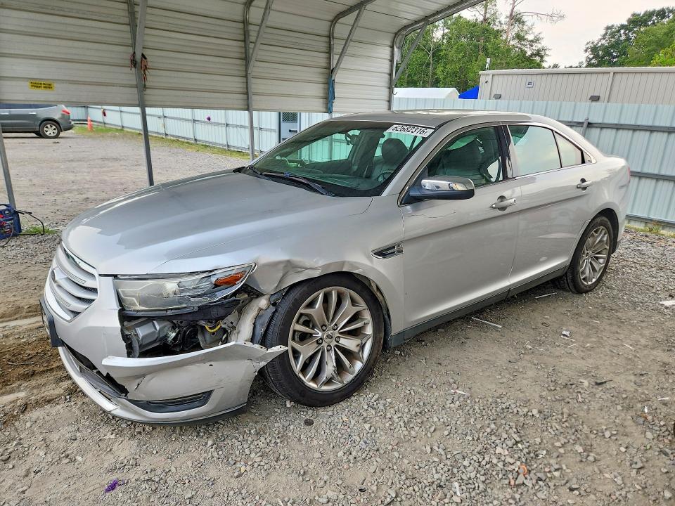 1FAHP2F80DG218434 2013 FORD TAURUS photo no. 1