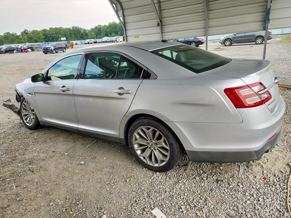 1FAHP2F80DG218434 2013 FORD TAURUS photo no. 2