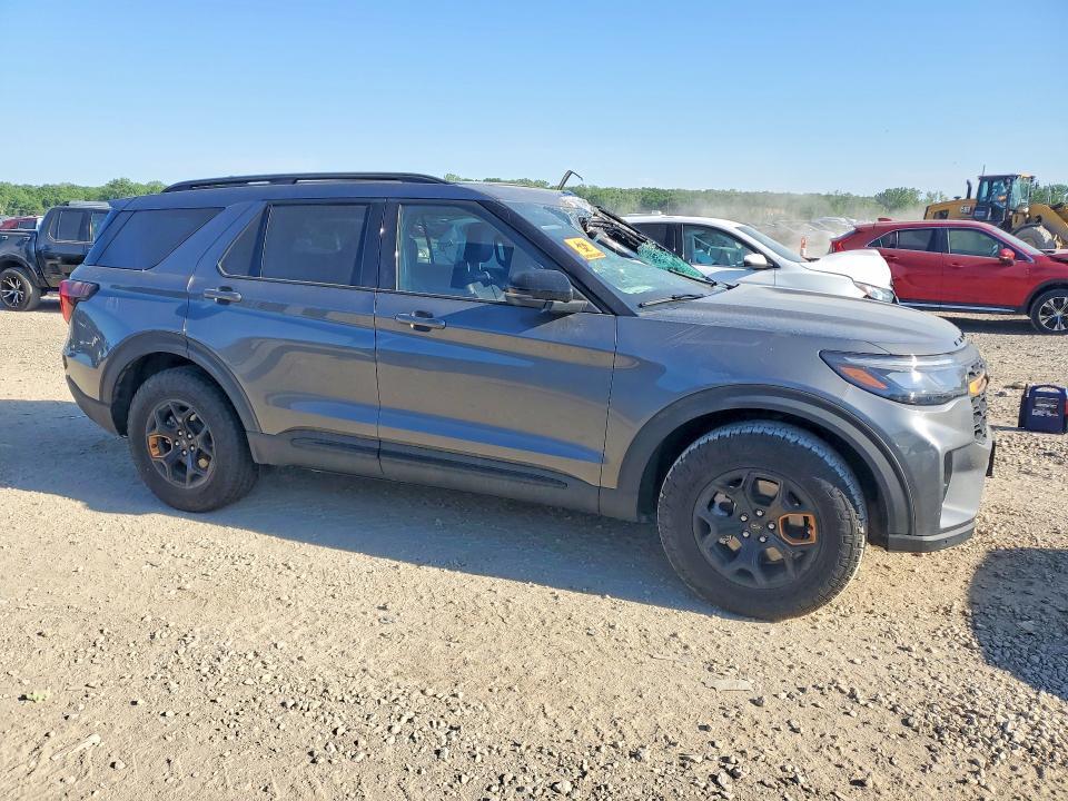 2026 FORD EXPLORER TREMOR — Фото 4 из 13