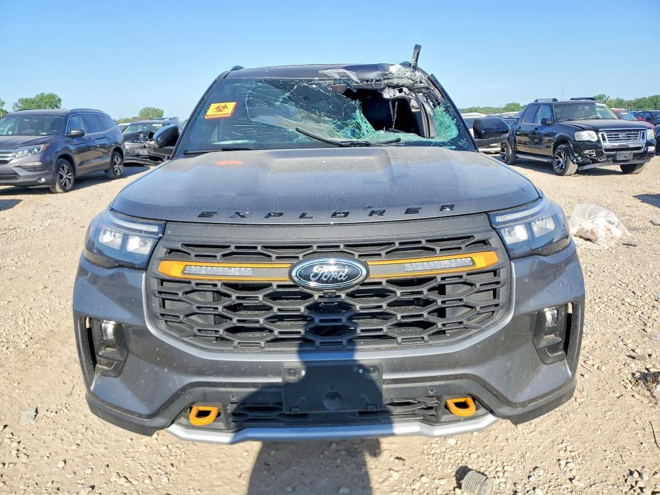2026 FORD EXPLORER TREMOR — Фото 5 из 13