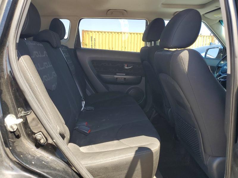 2013 KIA SOUL + — Фото 10 из 12