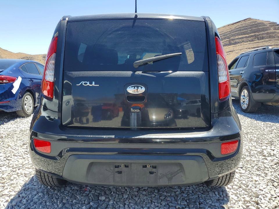 2013 KIA SOUL + — Фото 6 из 12