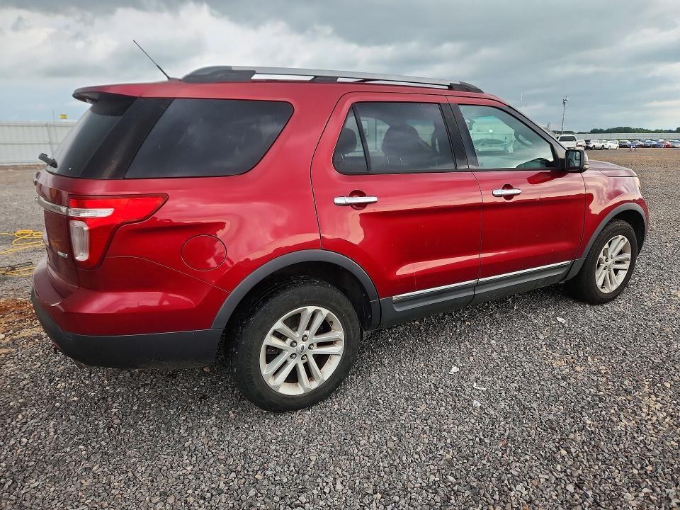 2013 FORD EXPLORER XLT — Фото 3 из 13