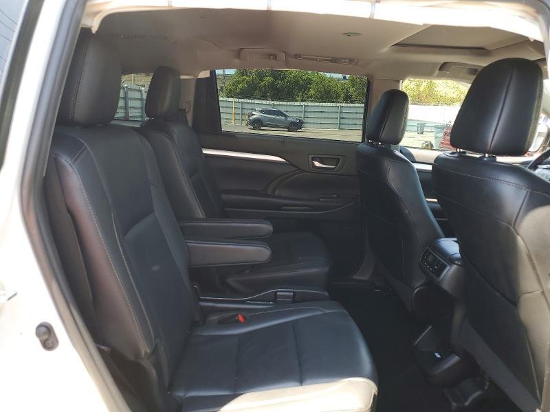 2019 TOYOTA HIGHLANDER XLE — Фото 11 из 13