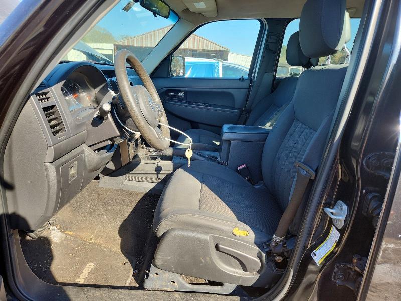 2012 JEEP LIBERTY SPORT — Фото 7 из 12
