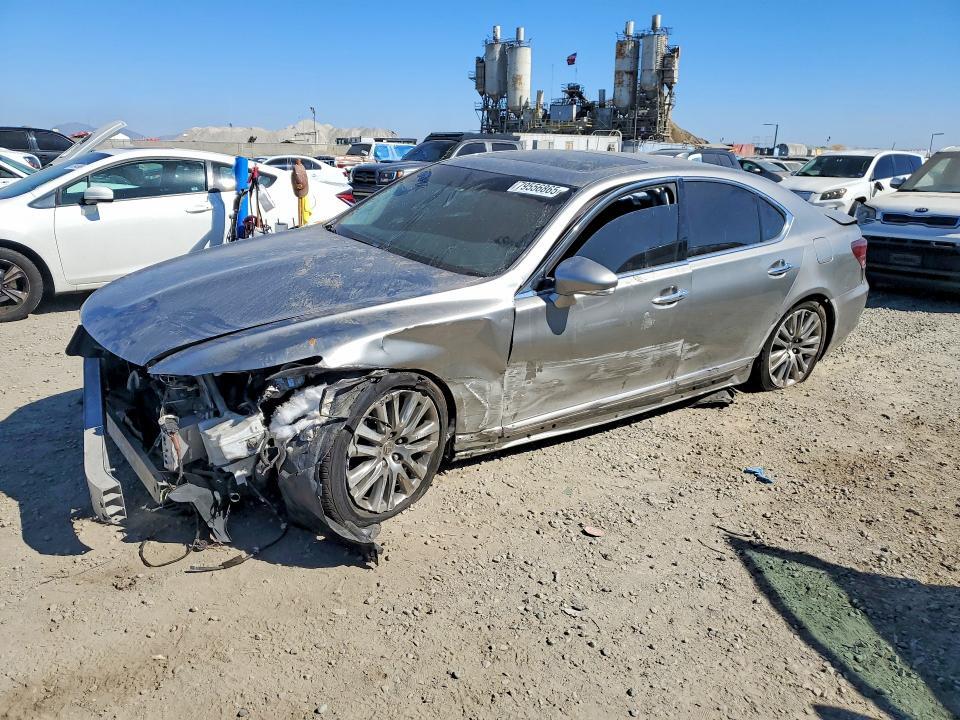 2017 LEXUS LS 460 JTHBL5EF5H5146272