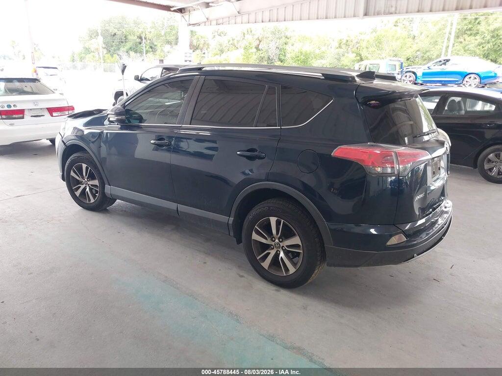 JTMWFREV4HD104528 2017 TOYOTA RAV4 photo no. 3