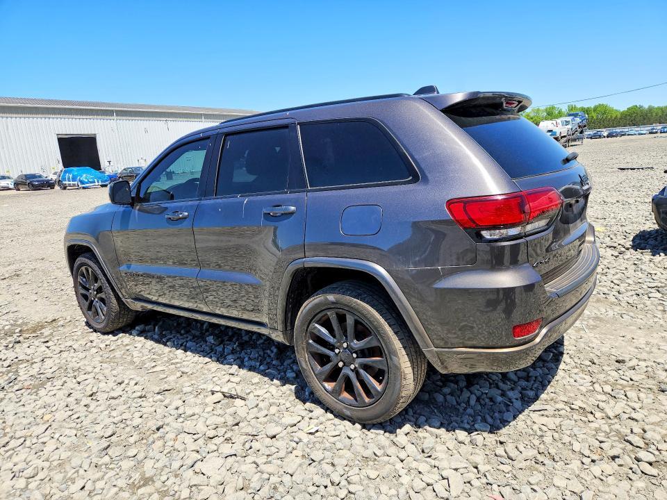 2019 JEEP GRAND CHEROKEE LAREDO — Фото 2 из 12