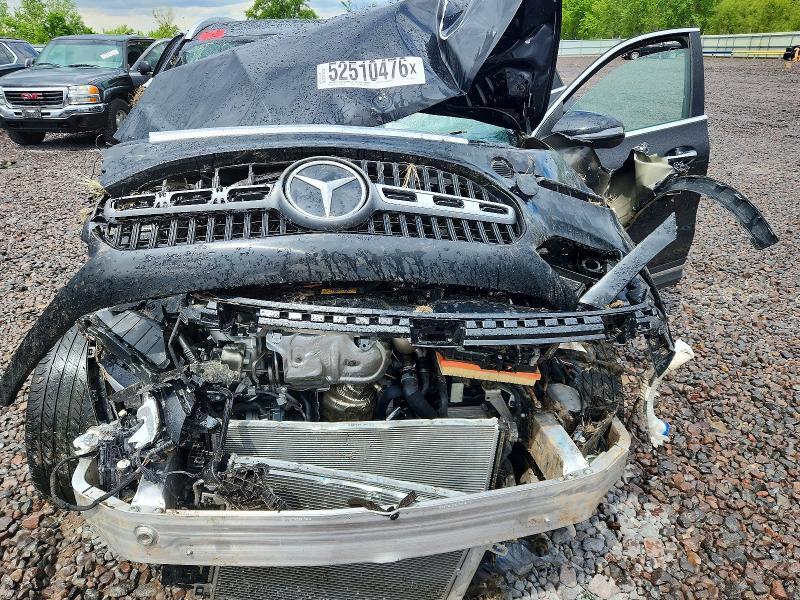 2025 MERCEDES-BENZ GLA 250 4MATIC — Фото 11 из 12