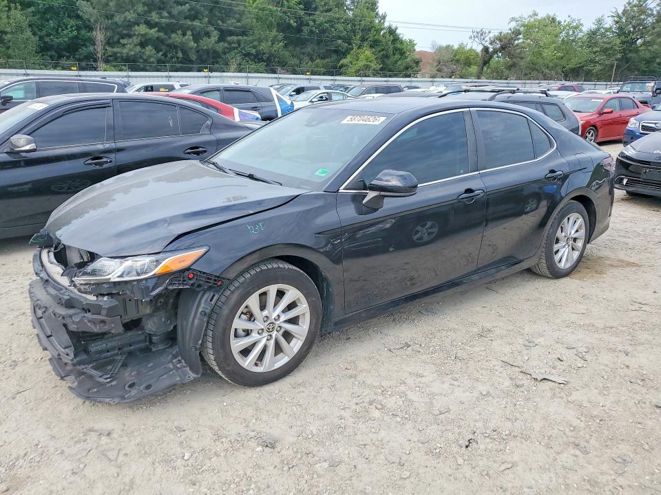 2022 TOYOTA CAMRY 4T1C11AK3NU696624