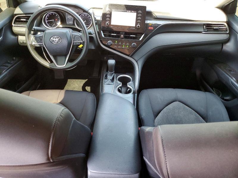2021 TOYOTA CAMRY LE — Фото 8 из 12