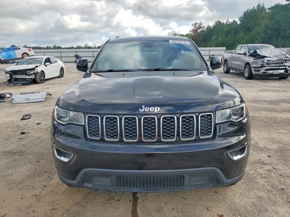 2020 JEEP GRAND CHEROKEE LAREDO — Фото 5 из 13