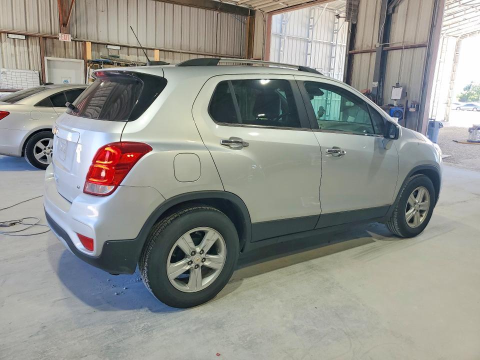 2019 CHEVROLET TRAX 1LT — Фото 3 из 13
