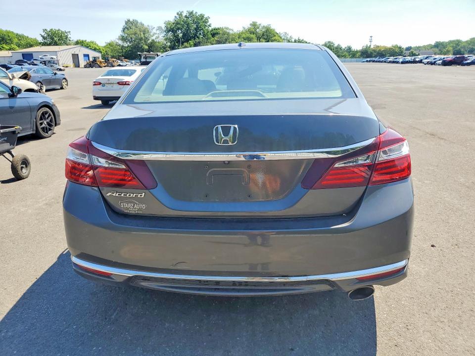 2017 HONDA ACCORD EXL — Фото 6 из 12