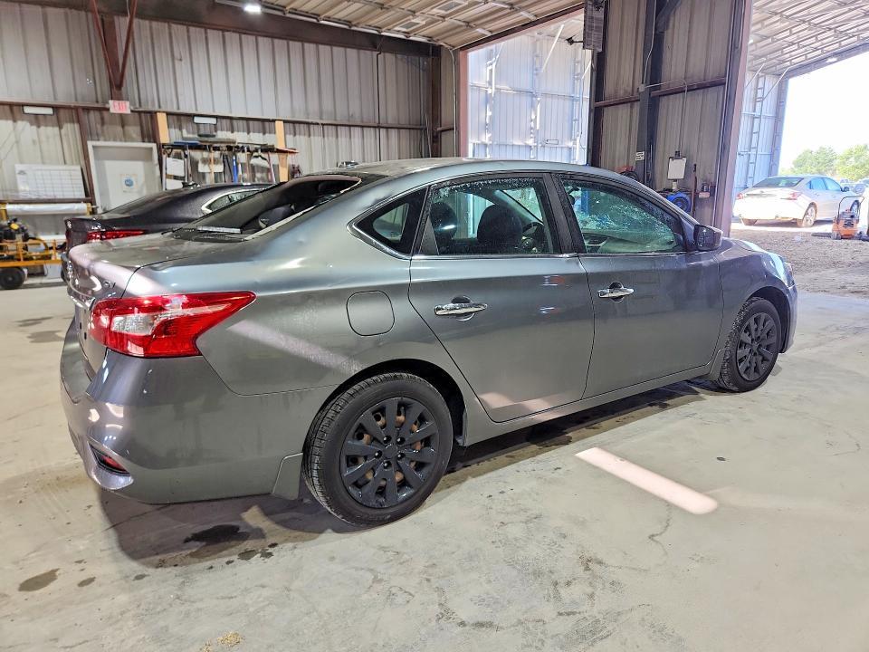 2017 NISSAN SENTRA SV — Фото 3 из 12