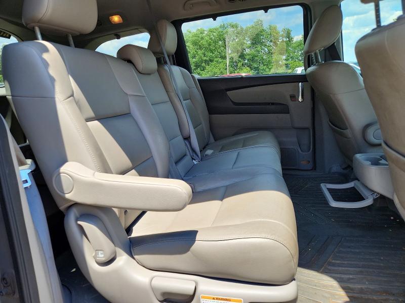 2016 HONDA ODYSSEY EXL — Фото 11 из 13