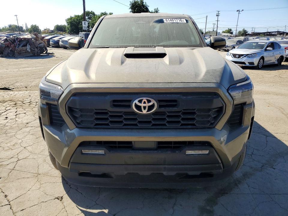 2025 TOYOTA TACOMA TRD SPORT — Фото 5 из 12