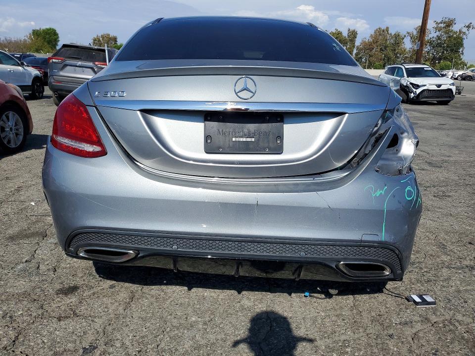 2016 MERCEDES-BENZ C 300 — Фото 6 из 12