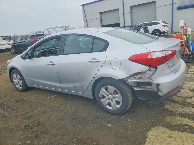 2015 KIA FORTE LX — Фото 2 из 12