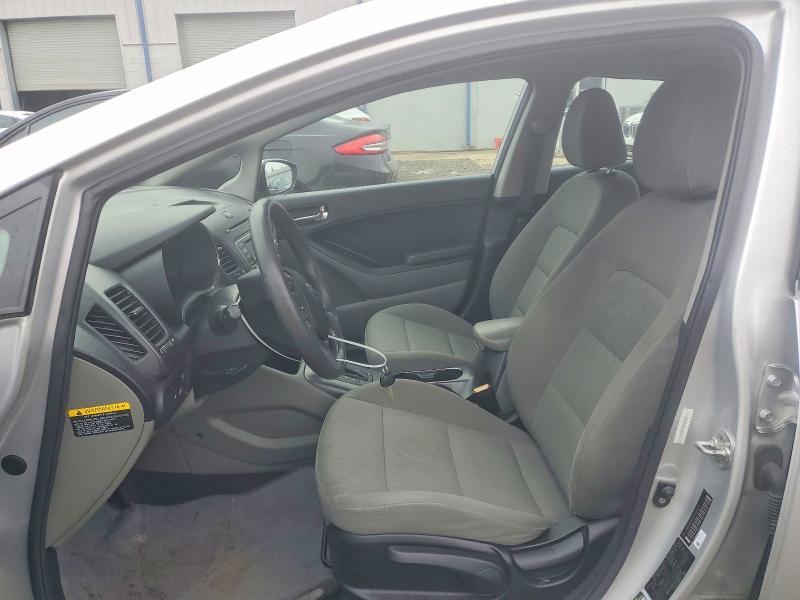 2015 KIA FORTE LX — Фото 7 из 12