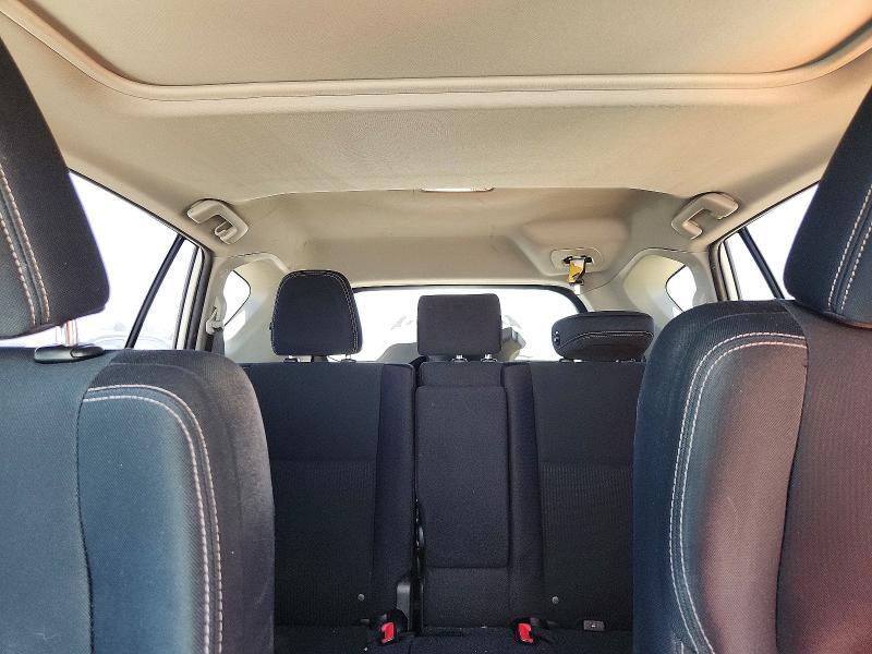 2015 TOYOTA RAV4 XLE — Фото 10 из 13