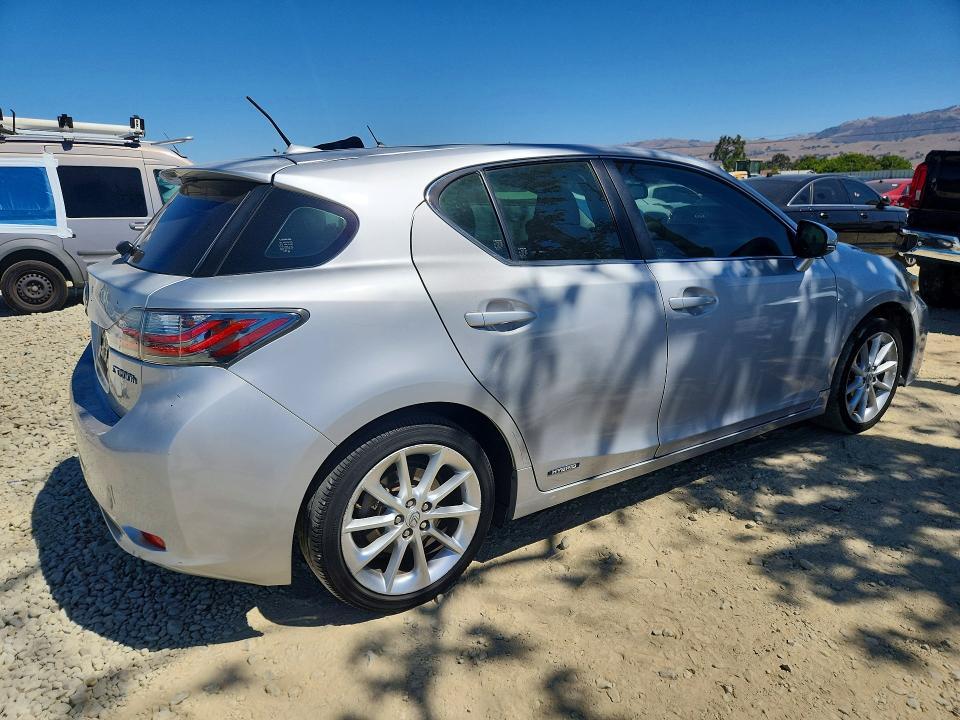 JTHKD5BH8C2102750 2012 LEXUS CT photo no. 3