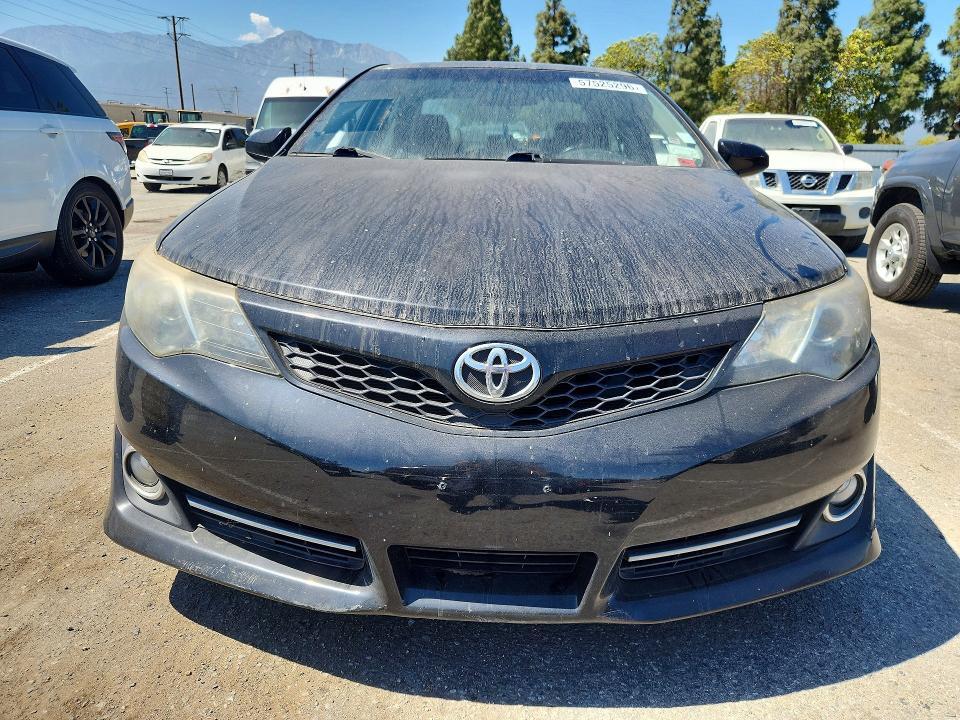 2012 TOYOTA CAMRY SE — Фото 5 из 12