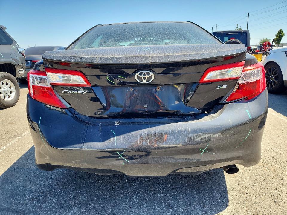 2012 TOYOTA CAMRY SE — Фото 6 из 12