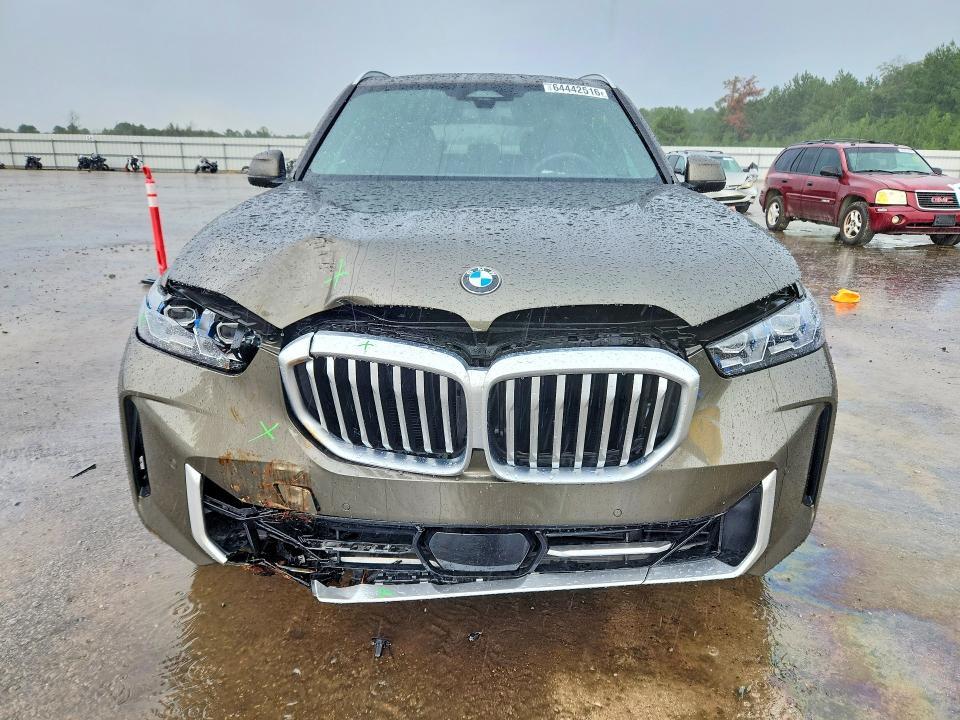 2025 BMW X5 XDRIVE40I — Фото 5 из 12