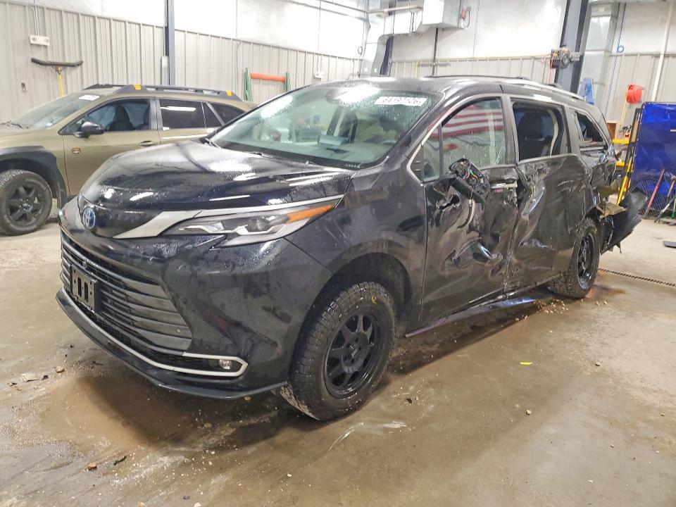 2023 TOYOTA SIENNA 5TDESKFC6PS081347