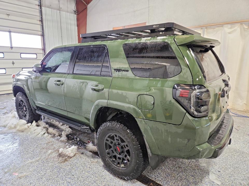 2020 TOYOTA 4RUNNER SR5/SR5 PREMIUM — Фото 2 из 14