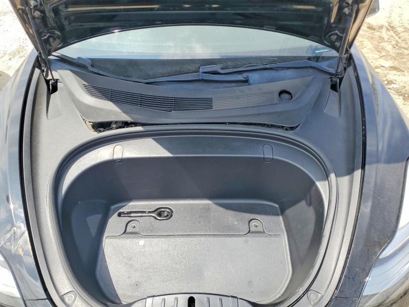2019 TESLA MODEL 3 — Фото 11 из 13