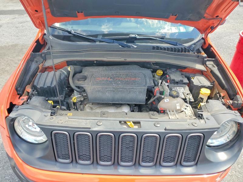 2016 JEEP RENEGADE TRAILHAWK — Фото 12 из 13