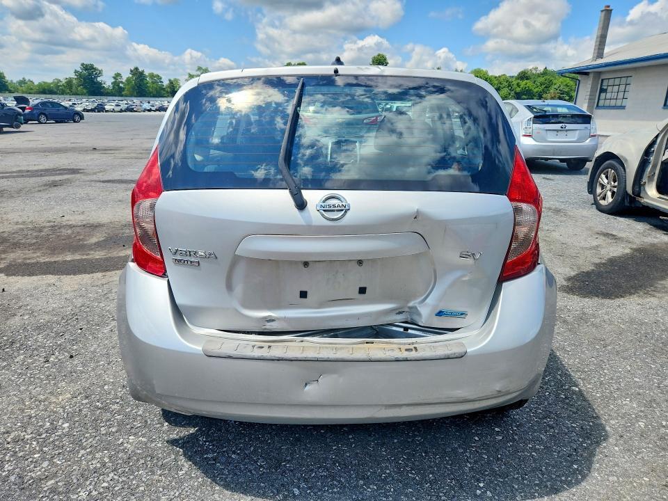 2016 NISSAN VERSA NOTE SV — Фото 6 из 12