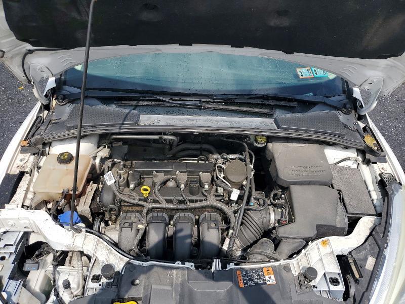 2015 FORD FOCUS SE — Фото 11 из 12