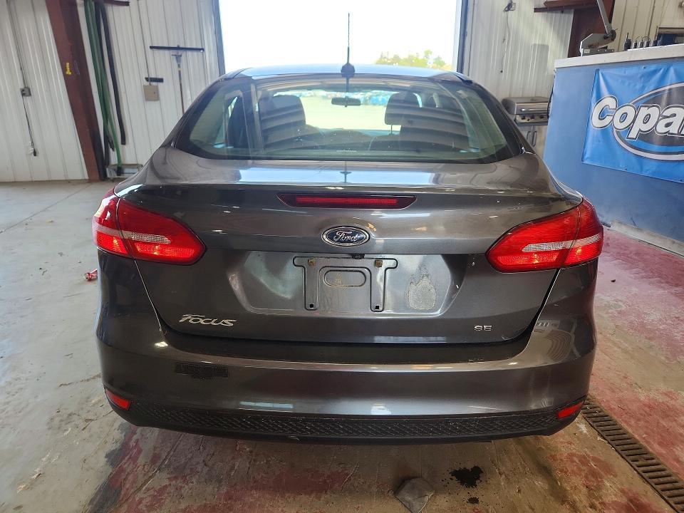 2015 FORD FOCUS SE — Фото 6 из 12
