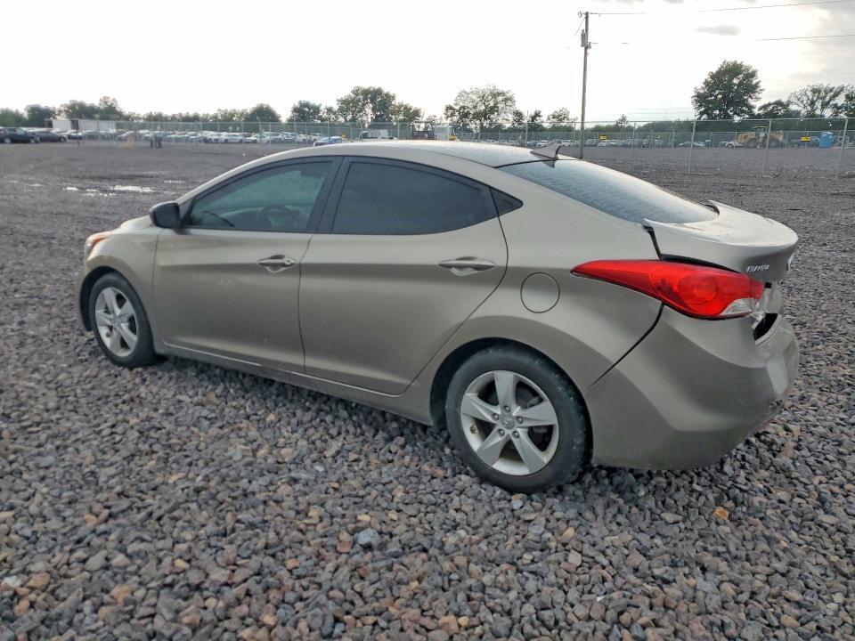 5NPDH4AE7DH368793 2013 HYUNDAI ELANTRA photo no. 2
