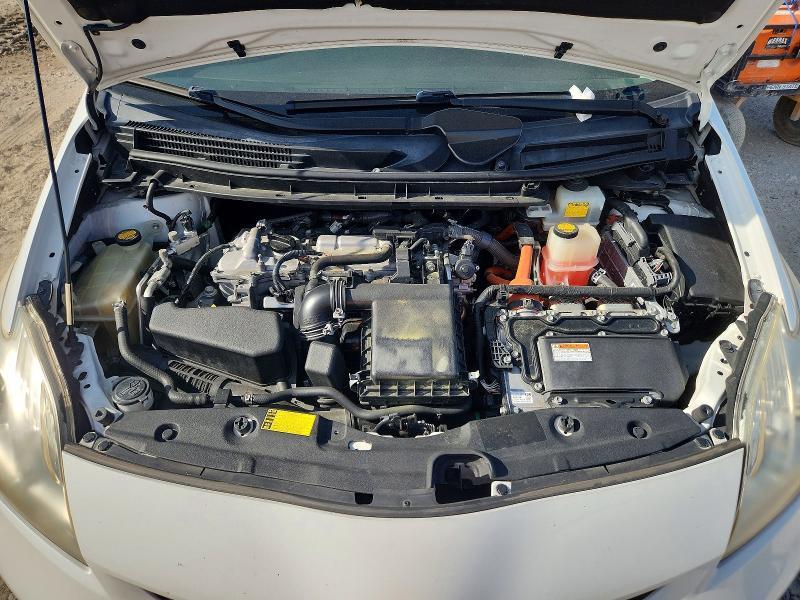 2013 TOYOTA PRIUS PERSONA SERIES SE — Фото 11 из 12