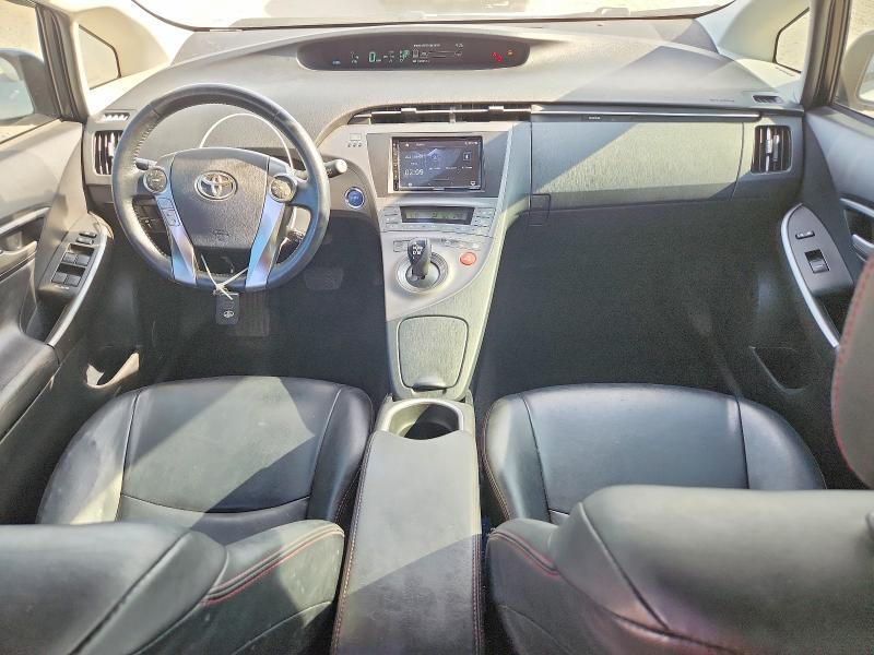 2013 TOYOTA PRIUS PERSONA SERIES SE — Фото 8 из 12