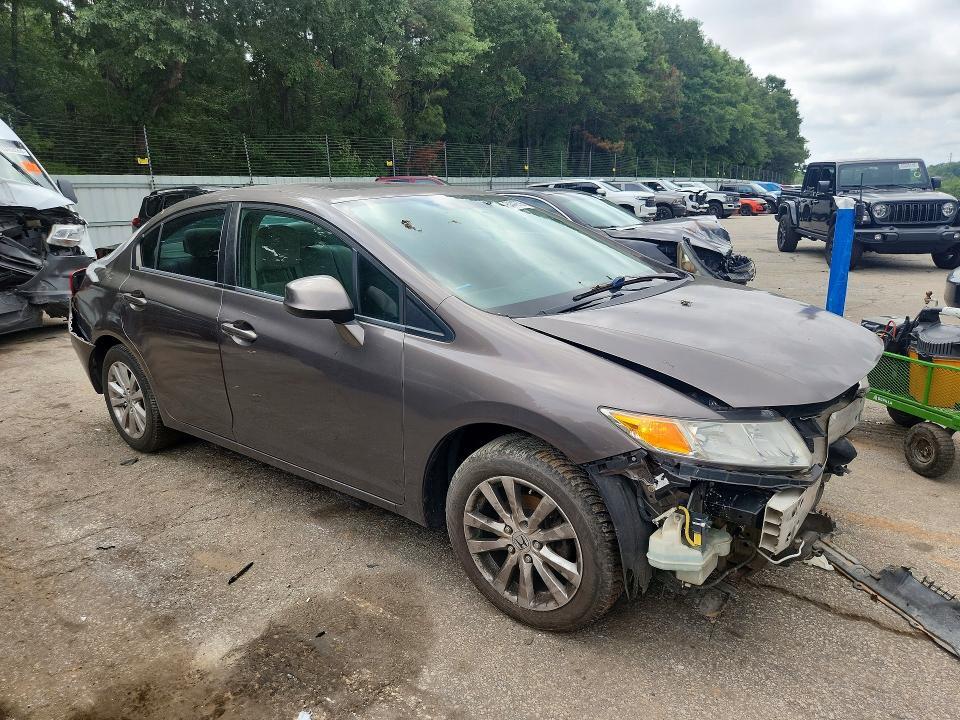 19XFB2F83CE008487 2012 HONDA CIVIC photo no. 4