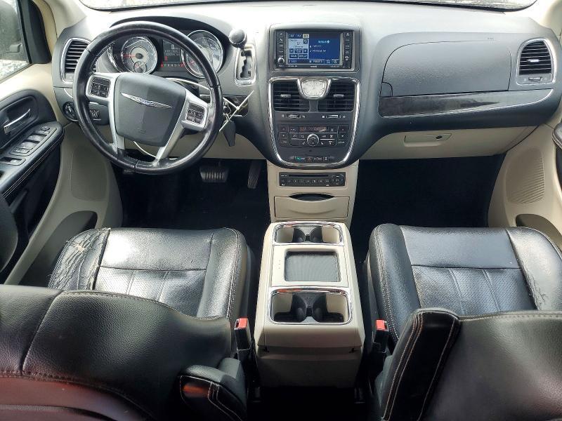 2A4RR8DG4BR681902 2011 CHRYSLER TOWN & COUNTRY photo no. 8
