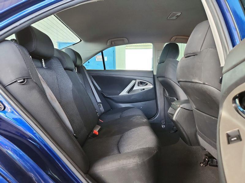 2011 TOYOTA CAMRY SE — Фото 10 из 12