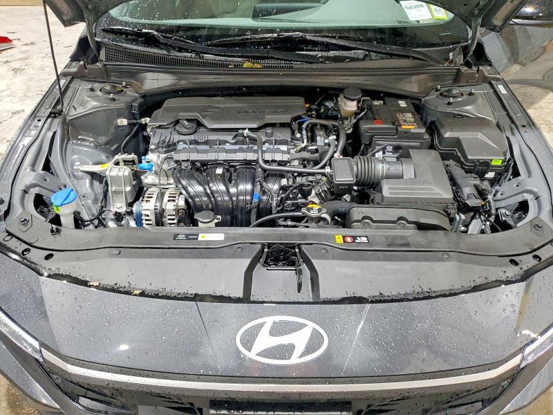 2026 HYUNDAI ELANTRA SEL SPORT — Фото 11 из 13