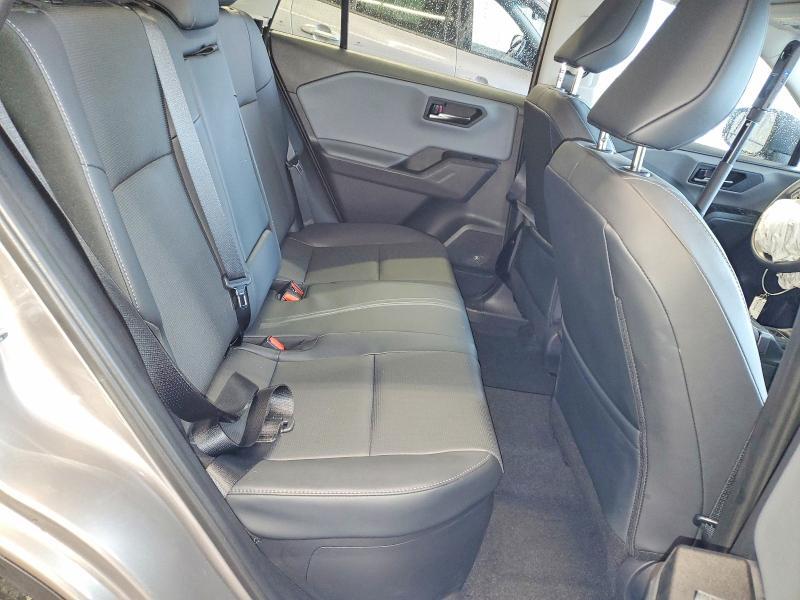 2026 TOYOTA RAV4 LE — Фото 11 из 13