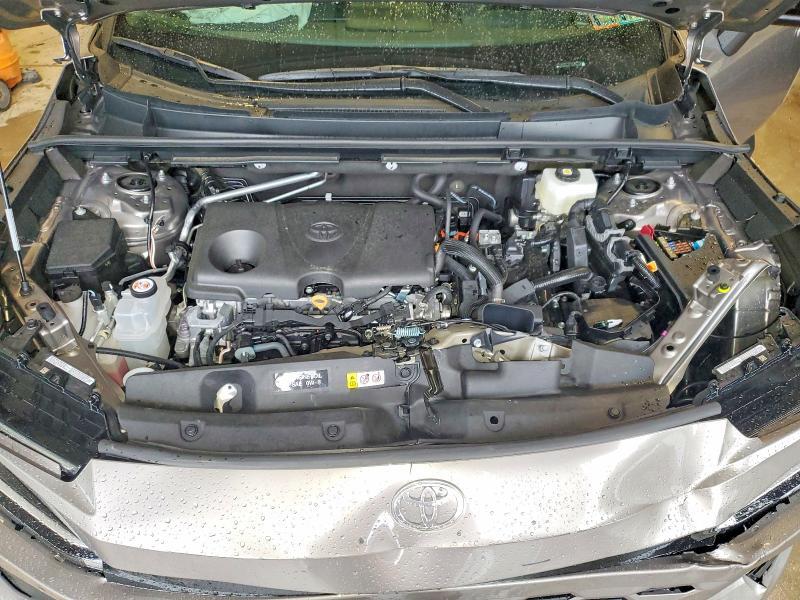 2026 TOYOTA RAV4 LE — Фото 12 из 13