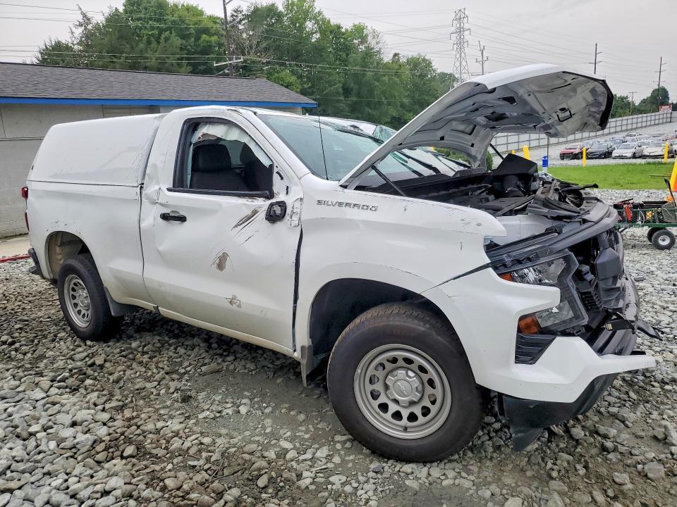 2026 CHEVROLET SILVERADO C1500 — Фото 4 из 12