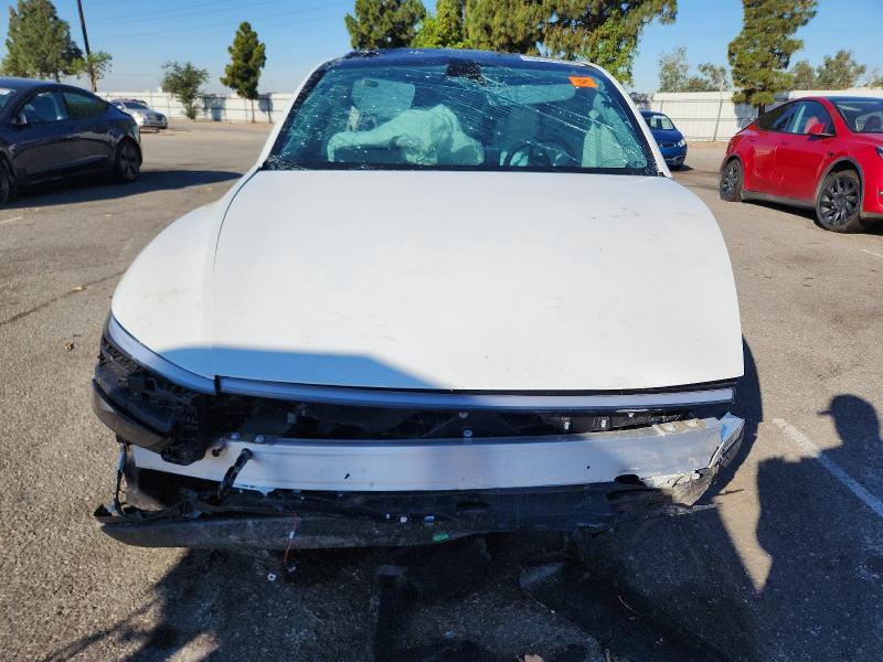 7SAYGDEE8TF515668 2026 TESLA MODEL Y photo no. 11