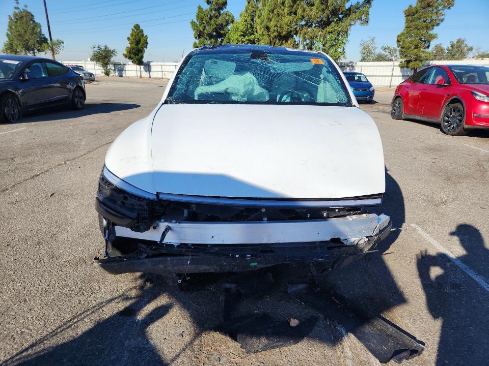 7SAYGDEE8TF515668 2026 TESLA MODEL Y photo no. 5