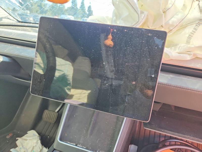 7SAYGDEE8TF515668 2026 TESLA MODEL Y photo no. 9